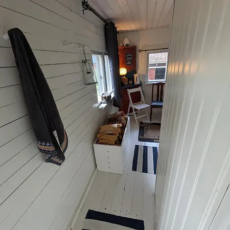 Wilderness Retreat In Schwedish Lapland
