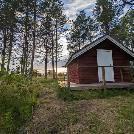 Lodge Wilderness Retreat In Schwedish Lapland